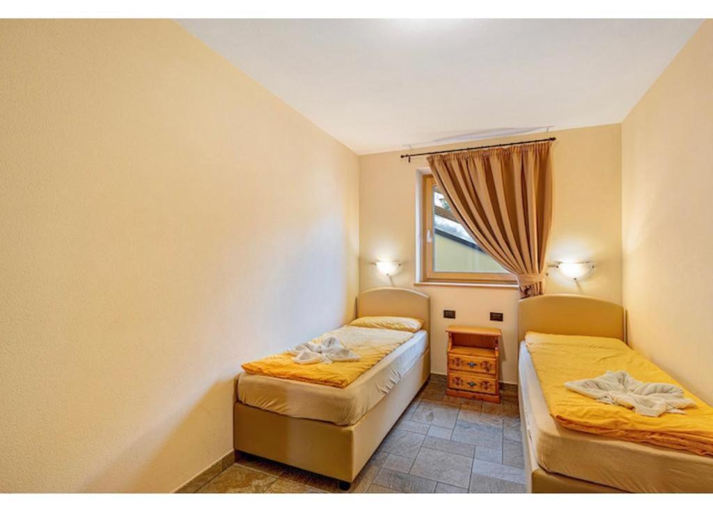 Casa Da Claudia Appartement Livigno Buitenkant foto