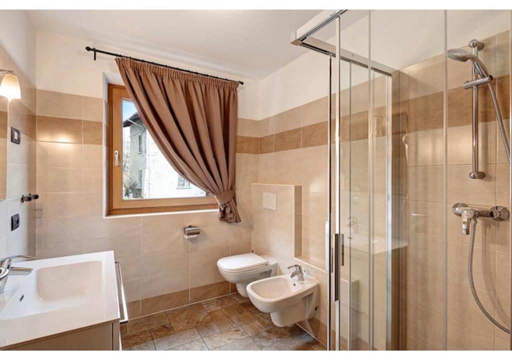 Casa Da Claudia Appartement Livigno Buitenkant foto