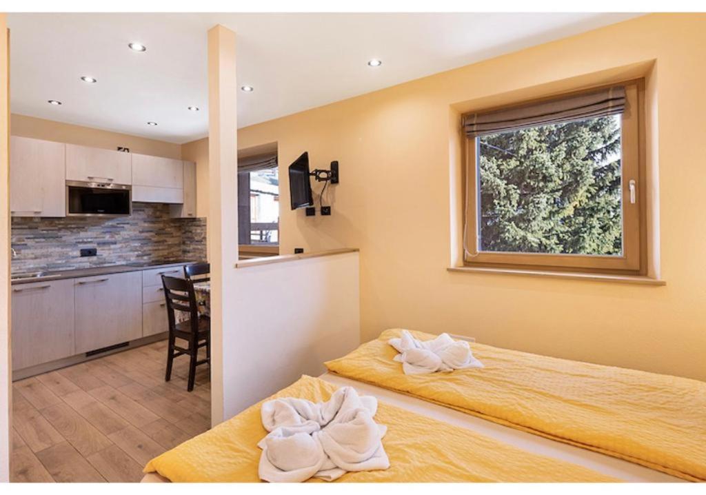 Casa Da Claudia Appartement Livigno Buitenkant foto